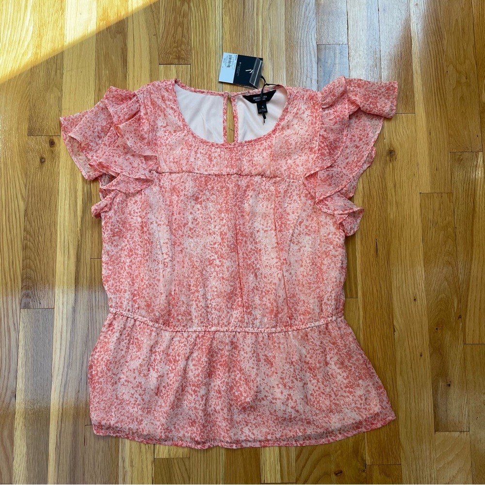 Coral flowy top